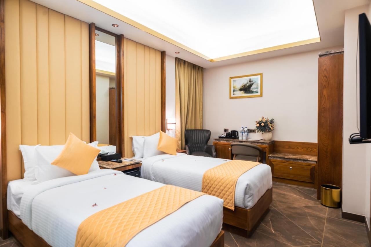 Marine Inn Hotel Коччи Экстерьер фото